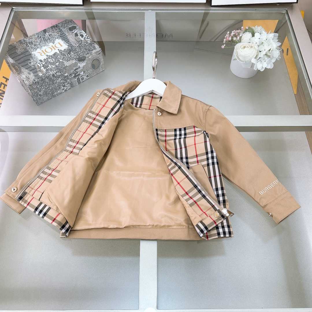 Burberry Kid's Jacket - DesignerGu