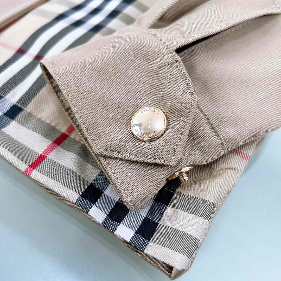 Burberry Kid's Jacket - DesignerGu