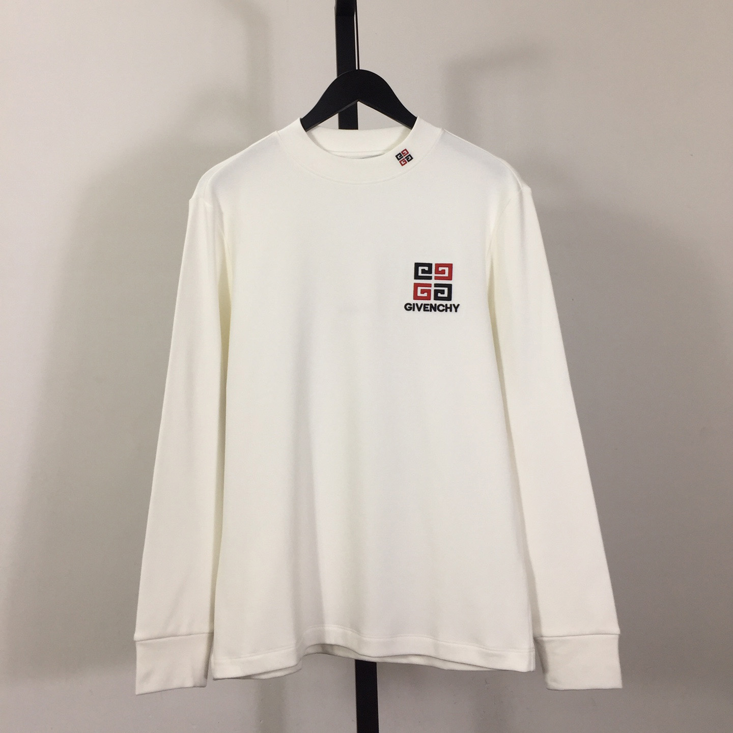 Givenchy Long Sleeves - DesignerGu