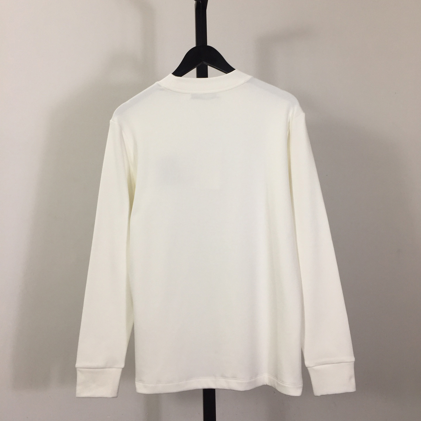 Givenchy Long Sleeves - DesignerGu