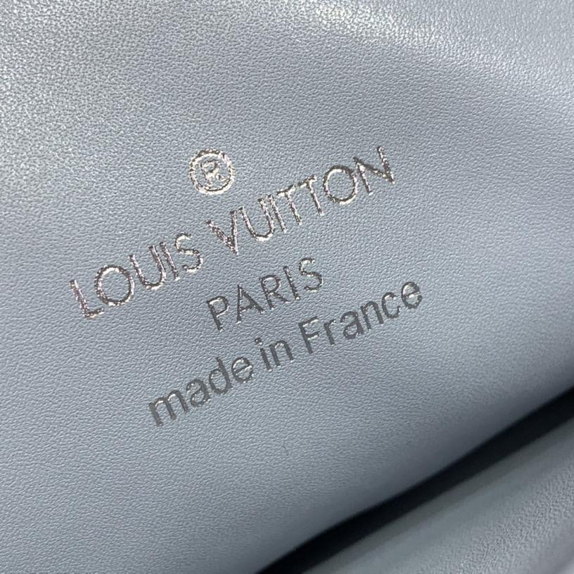 Louis Vuitton Coussin PM   M11436 - DesignerGu