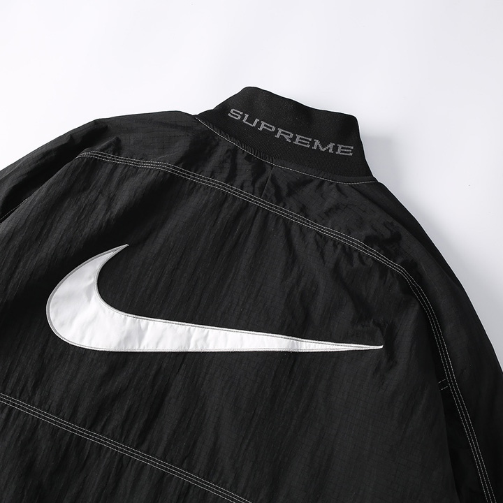 Supreme x Nike Ripstop Black Half-Zip Jacket  - DesignerGu