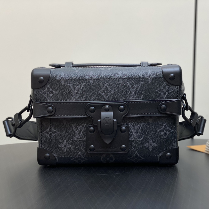 Louis Vuitton Soul Trunk   M11743 - DesignerGu