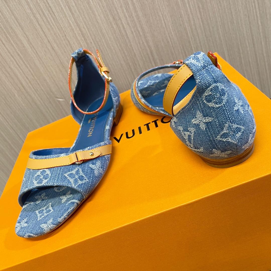 Louis Vuitton Helios Flat Sandal    - DesignerGu