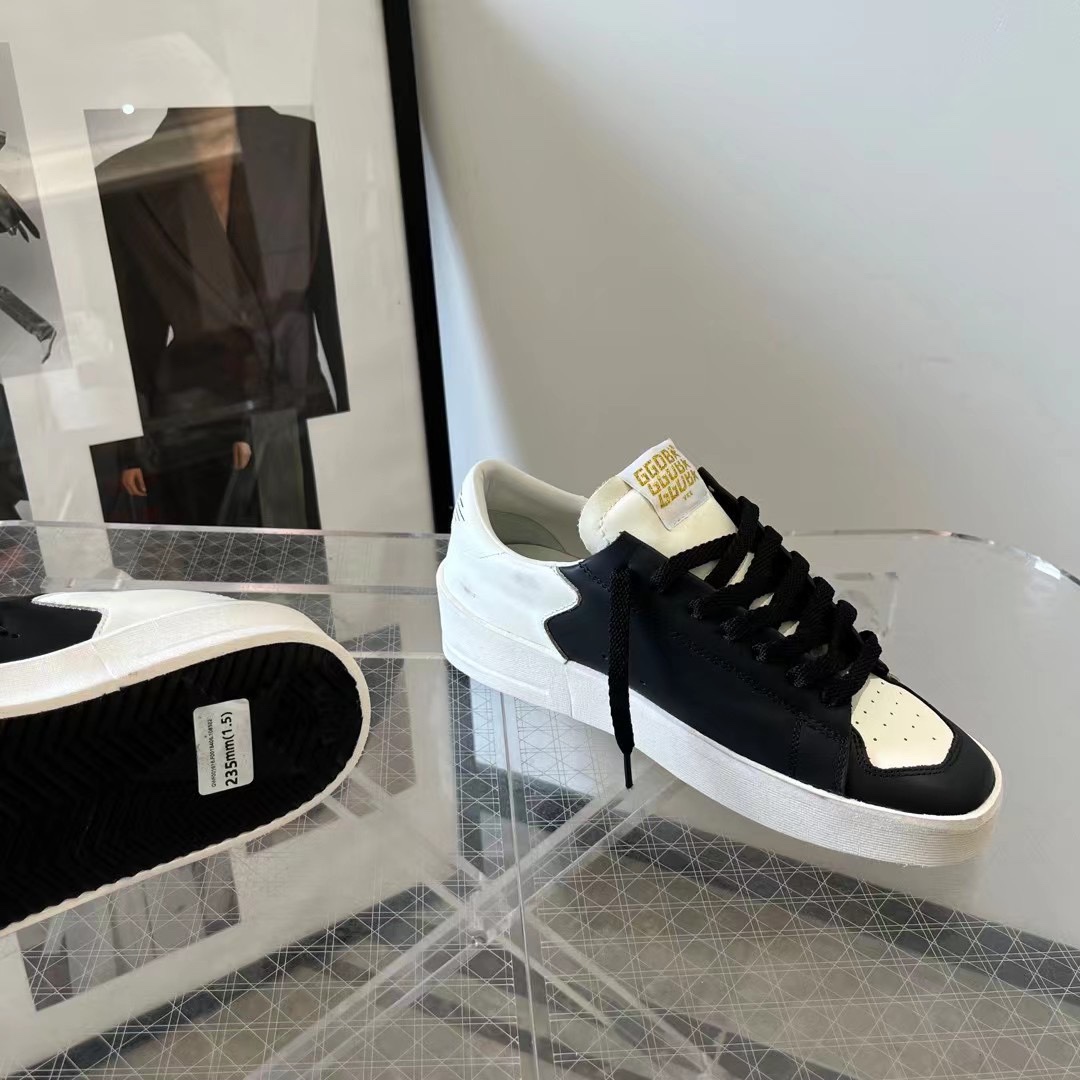 Golden Goose Sneakers - DesignerGu