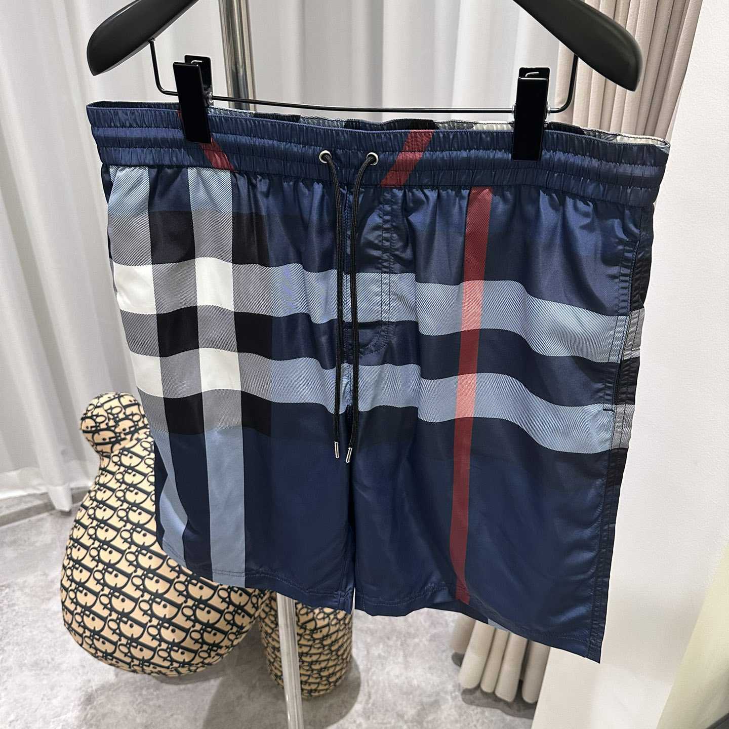 Burberry Shorts    - DesignerGu