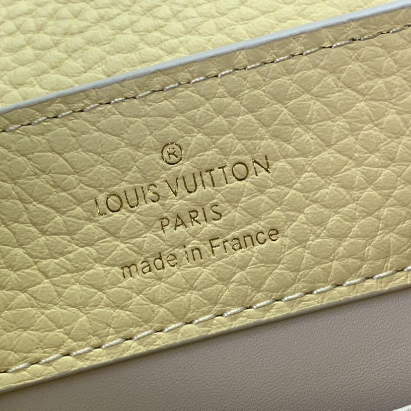 Louis Vuitton Capucines Mini  M24563 - DesignerGu