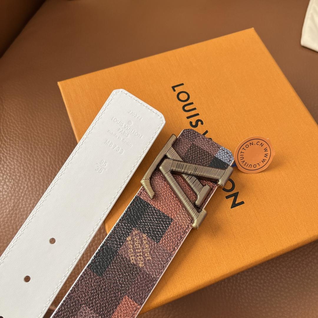 Louis Vuitton LV Initiales 40mm Reversible Belt - DesignerGu