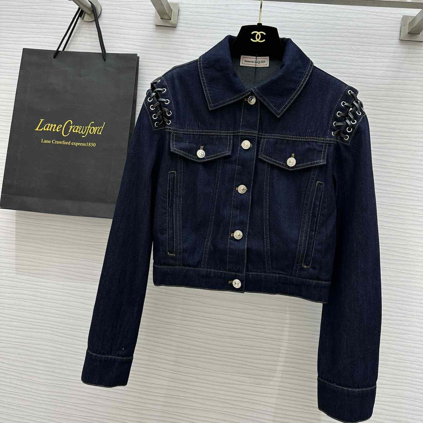 Alexander Mcqueen Lace-up Cropped Denim Jacket - DesignerGu