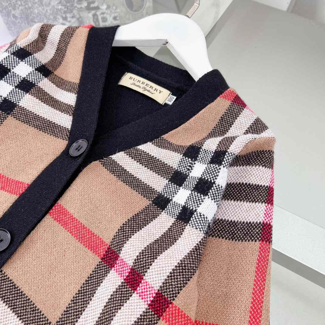 Burberry Kid's Cardigan - DesignerGu