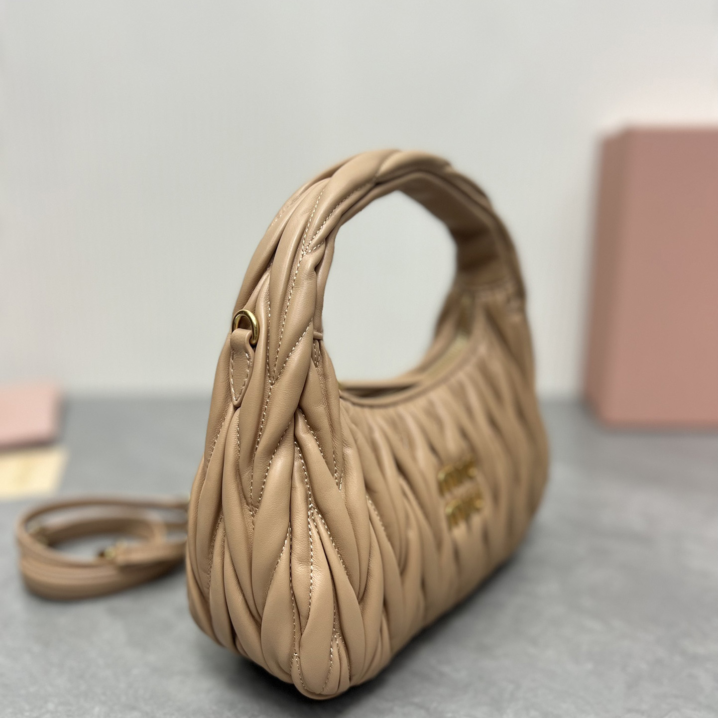 Miu Miu Wander Matelassé Nappa Leather Hobo Bag    (23-13-7cm) - DesignerGu