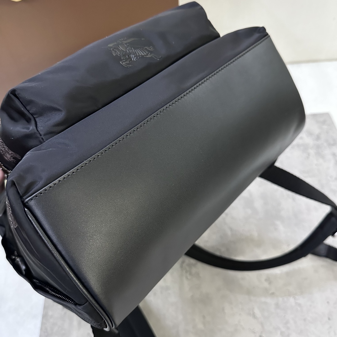 Burberry EKD Backpack - DesignerGu