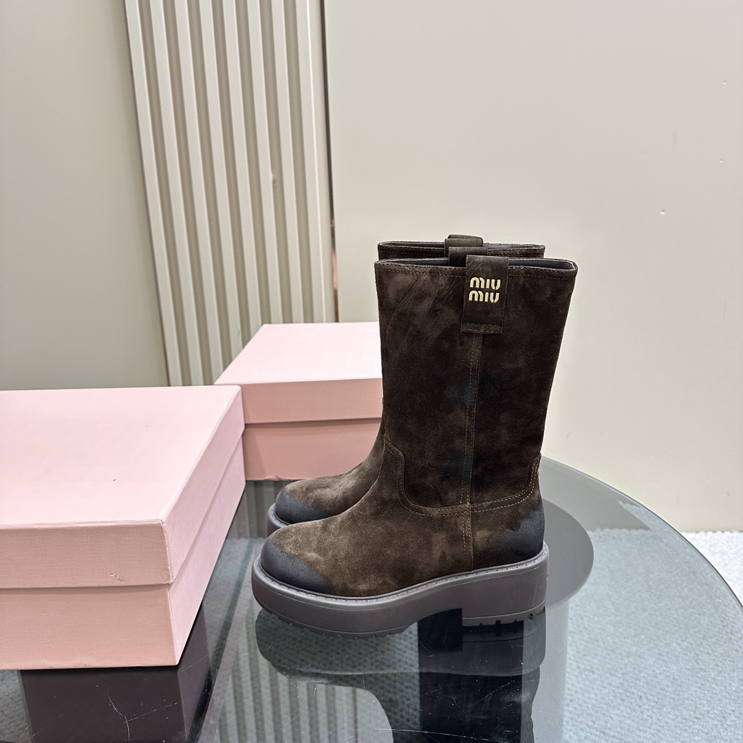 Miu Miu Suede Boots - DesignerGu