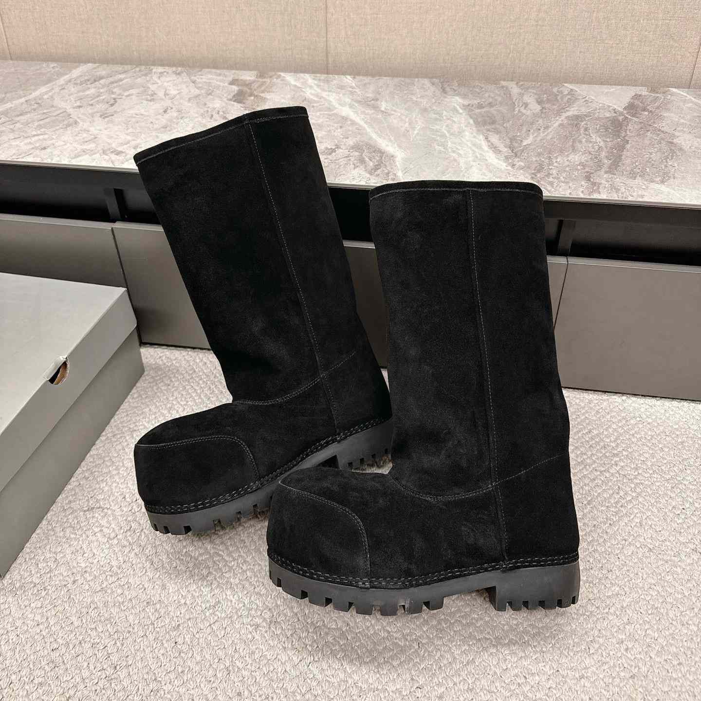 Balenciaga High Boot - DesignerGu