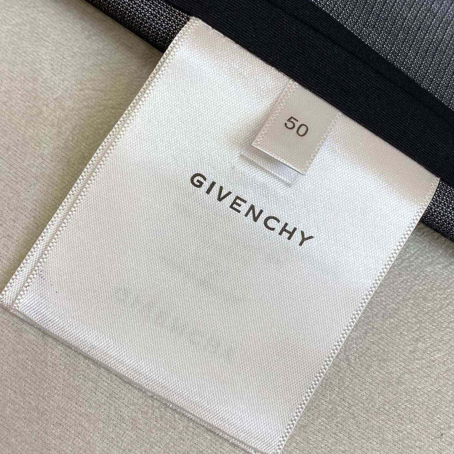 Givenchy Windbreaker Jacke - DesignerGu