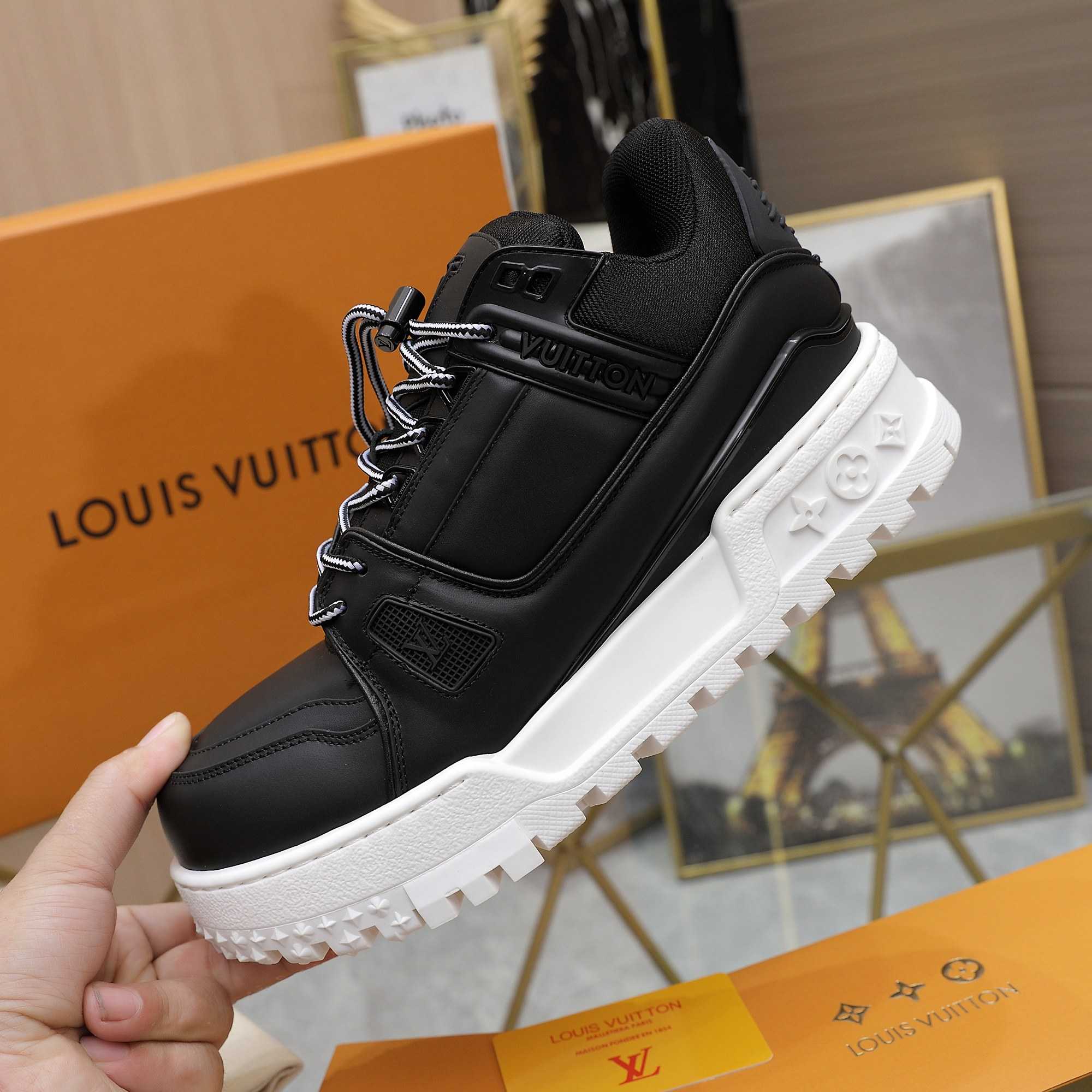 Louis Vuitton LV Trainer Maxi Sneaker   1AD7CZ - DesignerGu