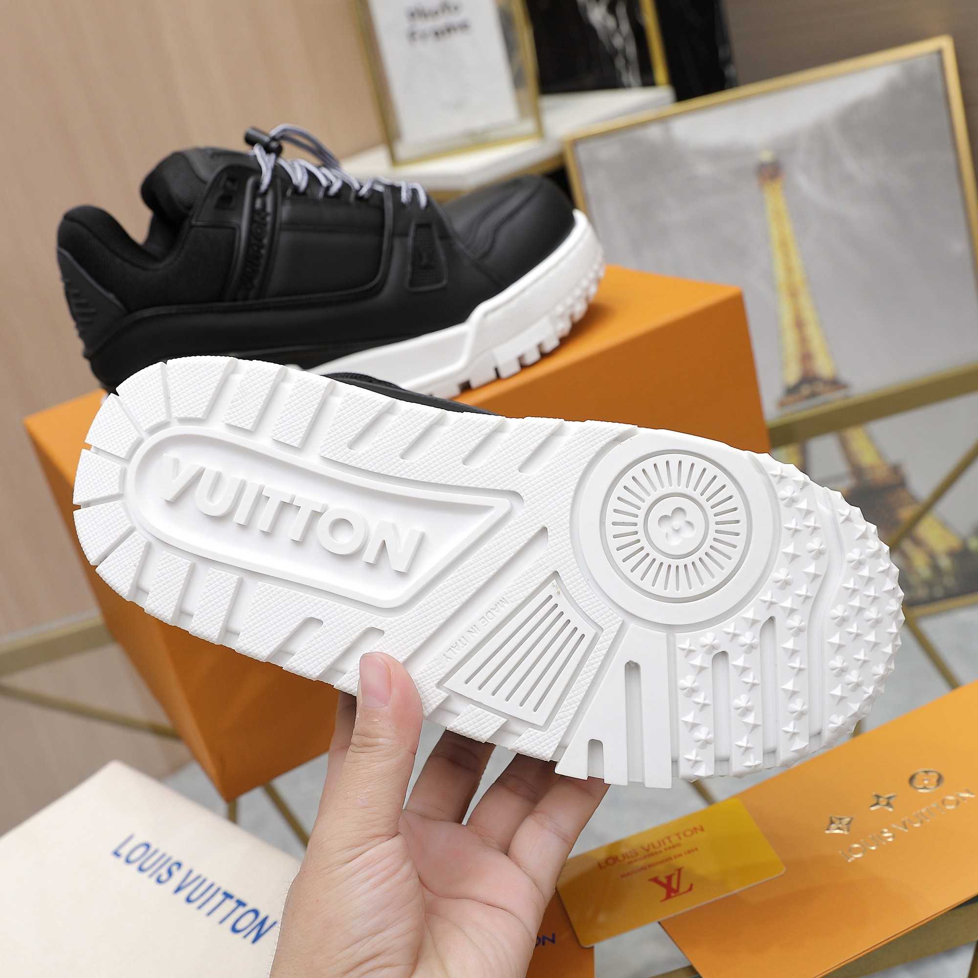 Louis Vuitton LV Trainer Maxi Sneaker   1AD7CZ - DesignerGu