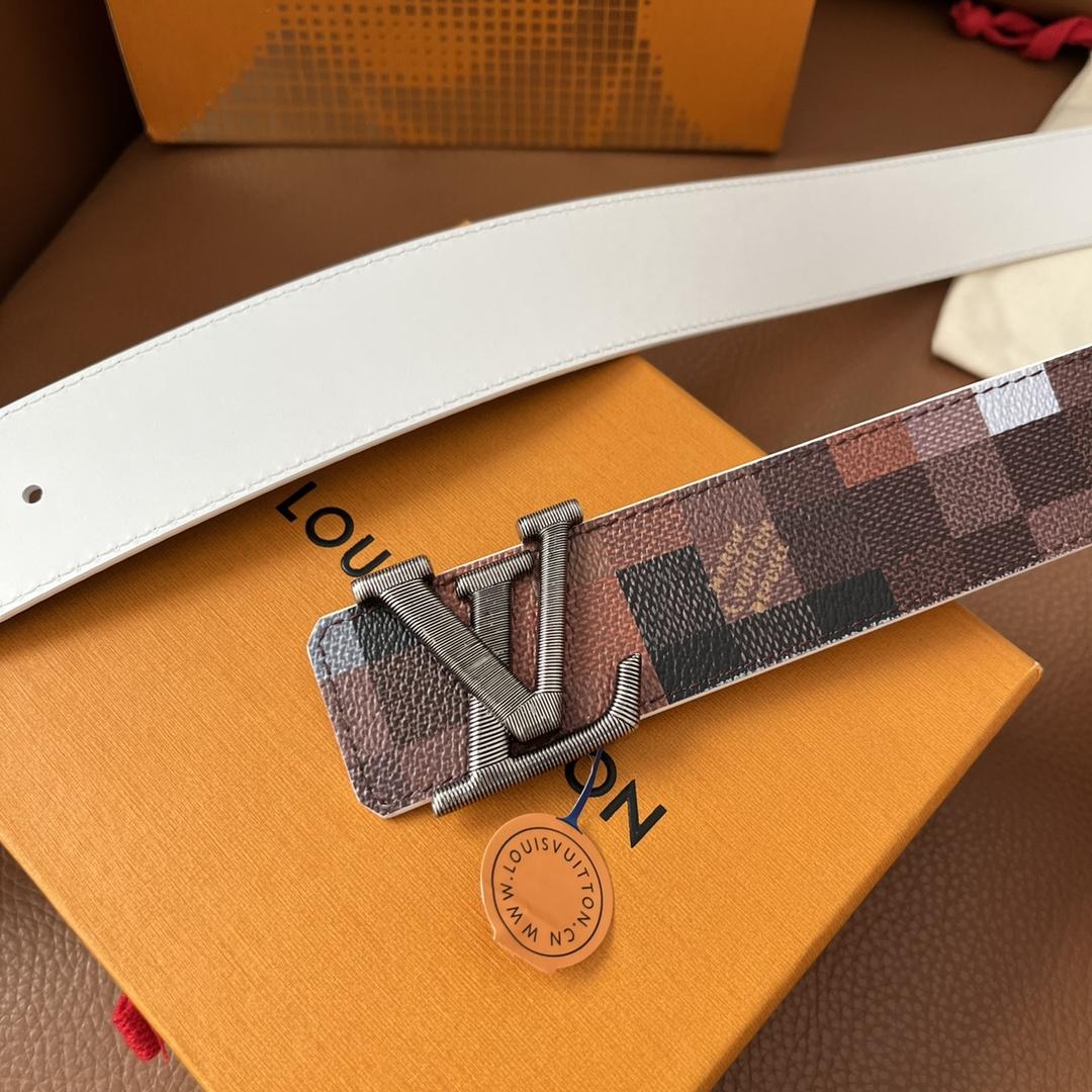 Louis Vuitton LV Initiales 40mm Reversible Belt - DesignerGu