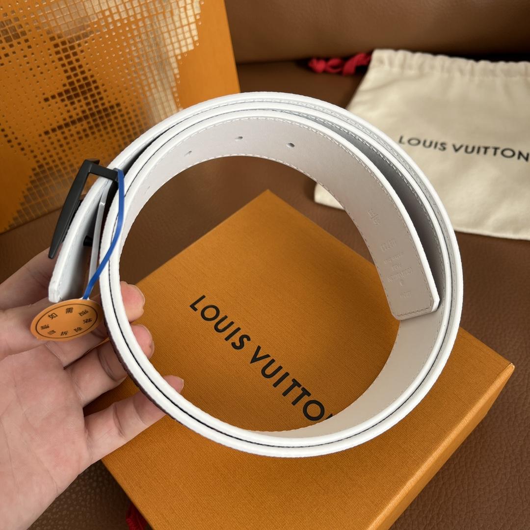 Louis Vuitton LV Initiales 40mm Reversible Belt - DesignerGu