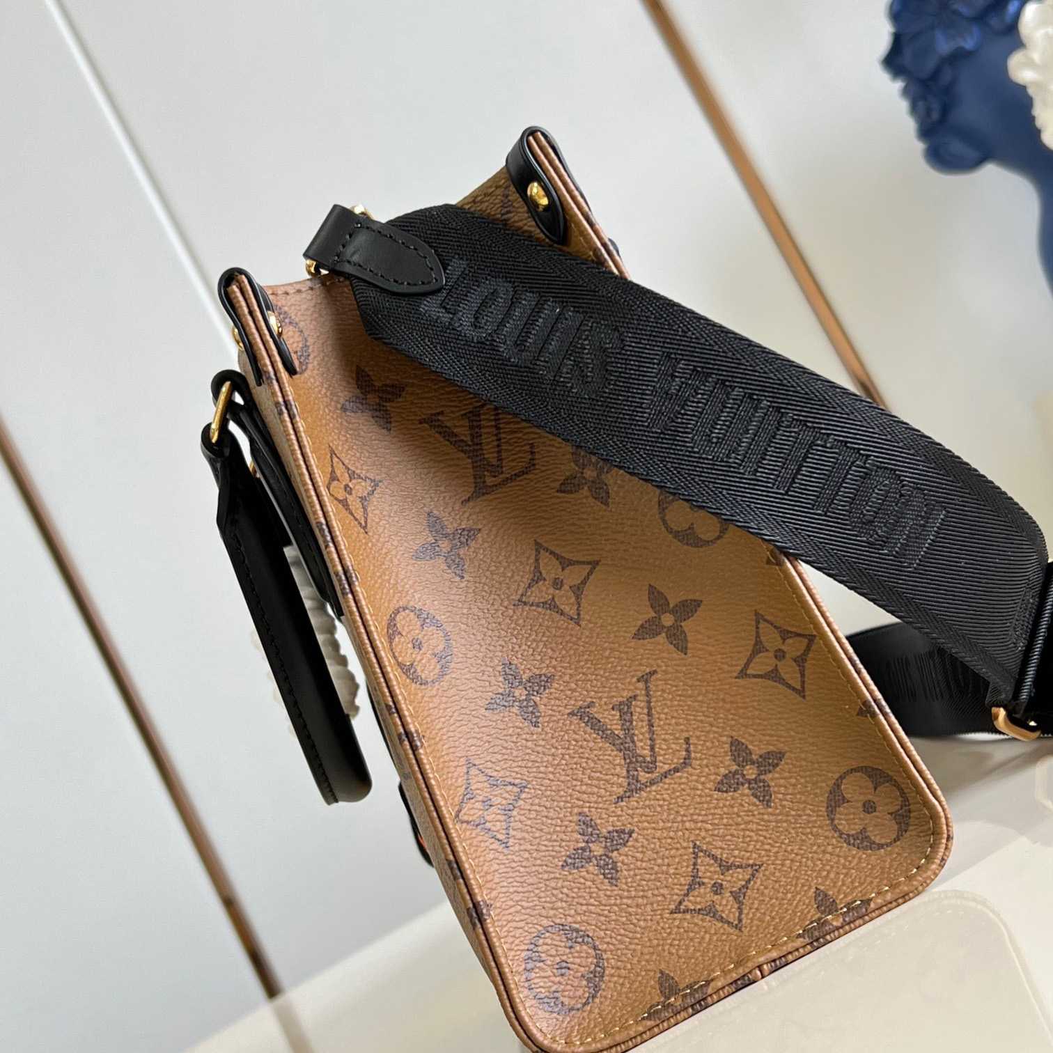 Louis Vuitton OnTheGo PM   M47199 - DesignerGu