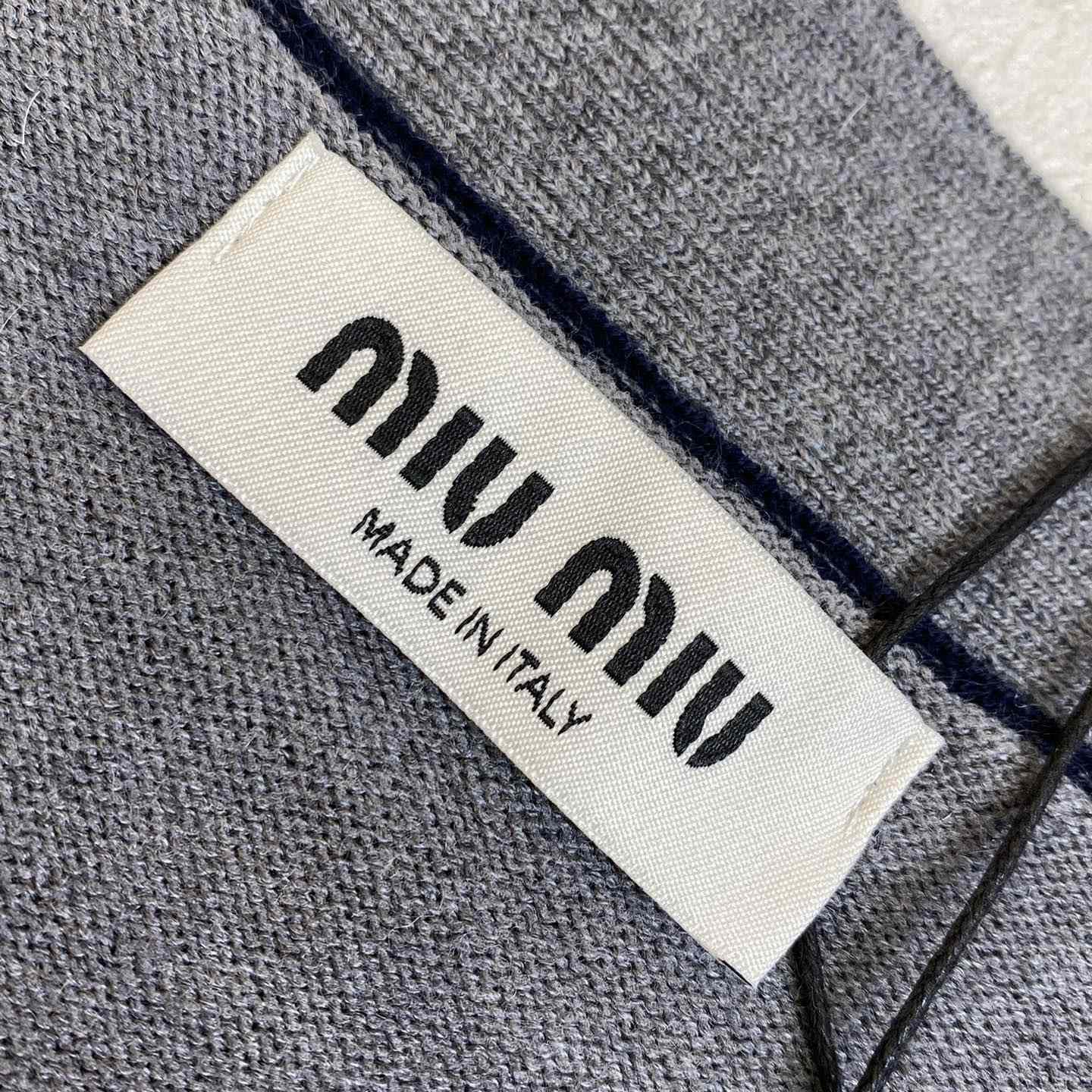 Miu Miu Silk Cashmere Cardigan Sweater - DesignerGu