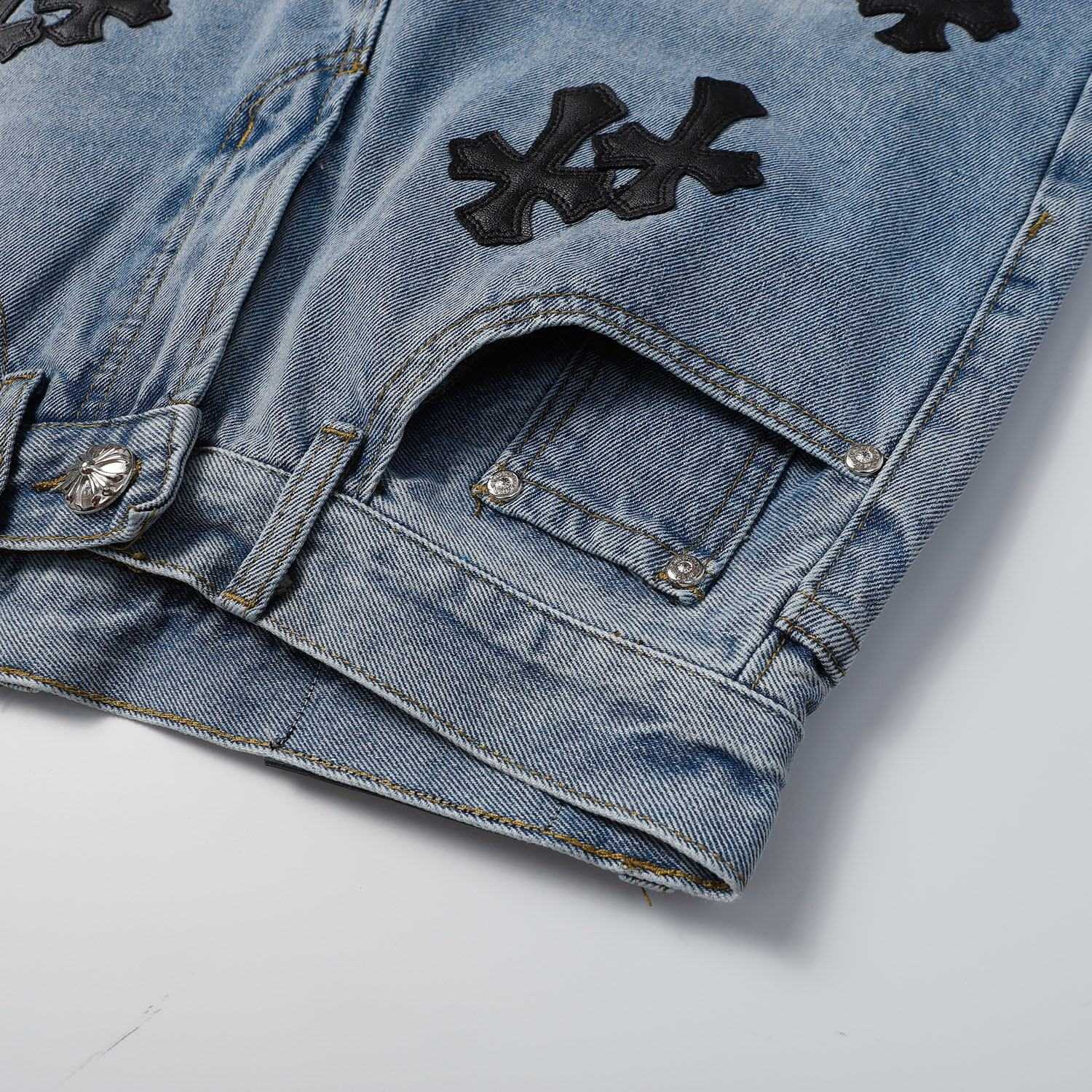 Chrome Hearts Cross Patch Denim Shorts - DesignerGu