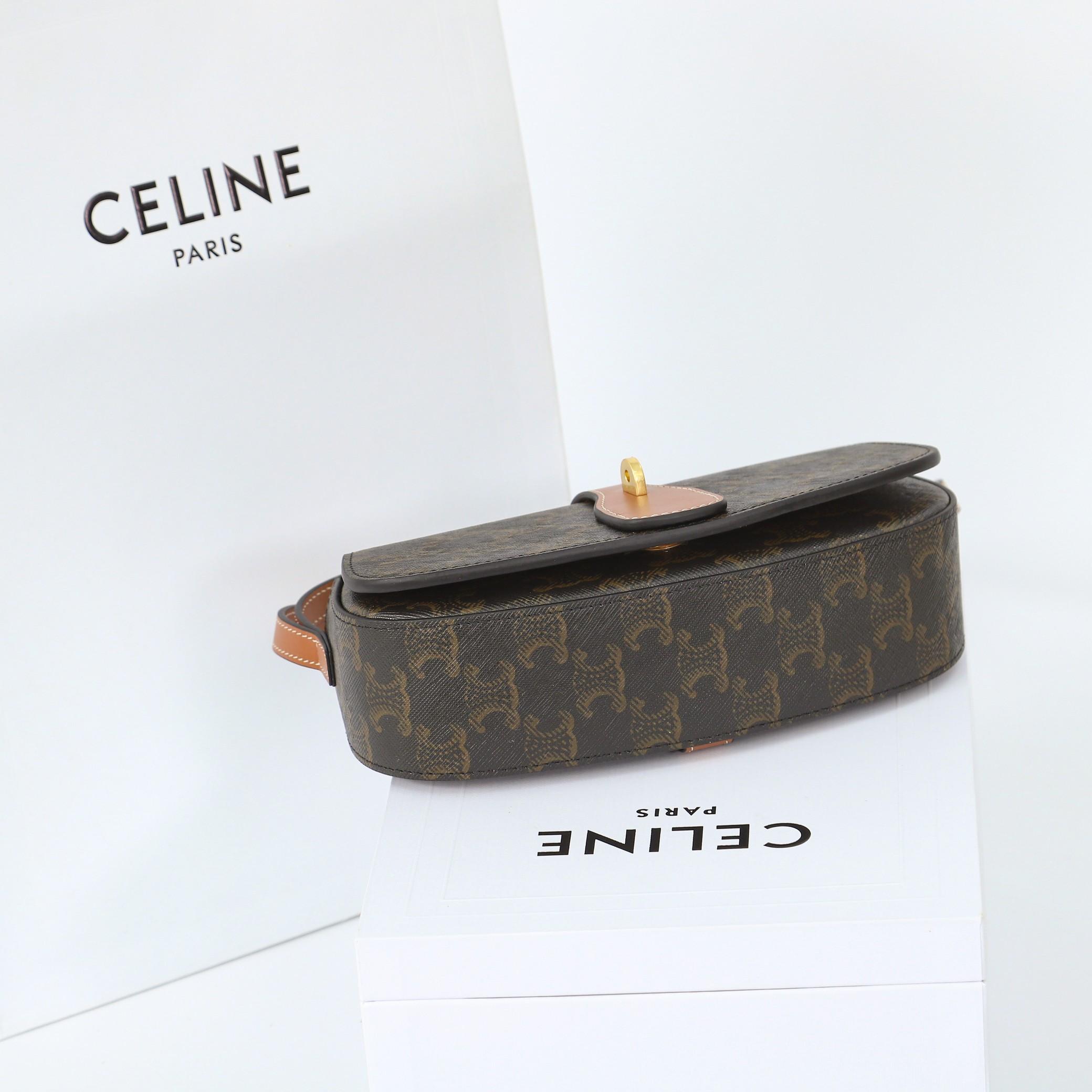 Celine Clutch On Strap Tabou In Triomphe Canvas And Calfskin - DesignerGu