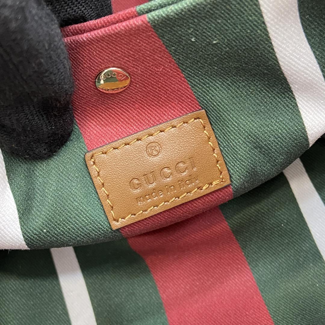 Gucci GG Emblem Mini Bucket Bag - DesignerGu