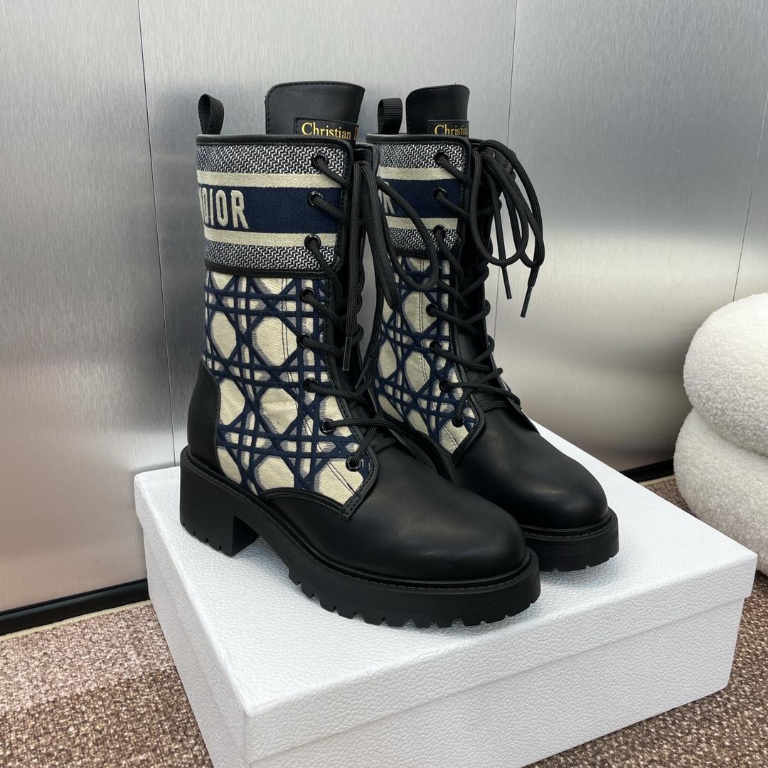 Dior D-Major Ankle Boot   - DesignerGu