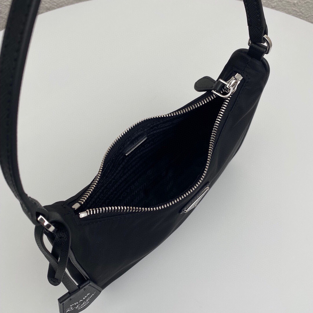 Prada Re-Edition Mini-Bag  （23cm-13cm-5cm） - DesignerGu