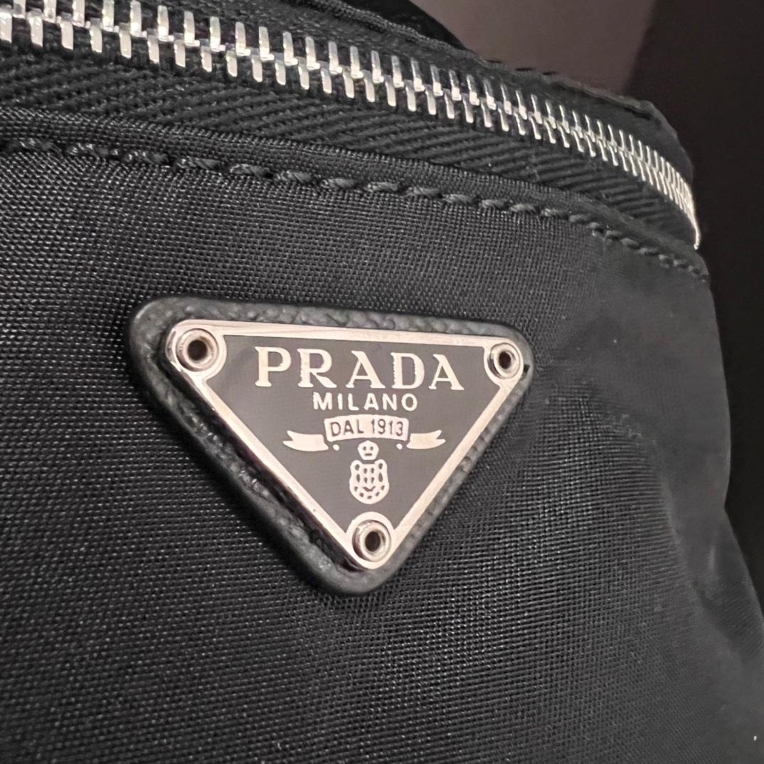 Prada Wrist Bag ﻿ - DesignerGu