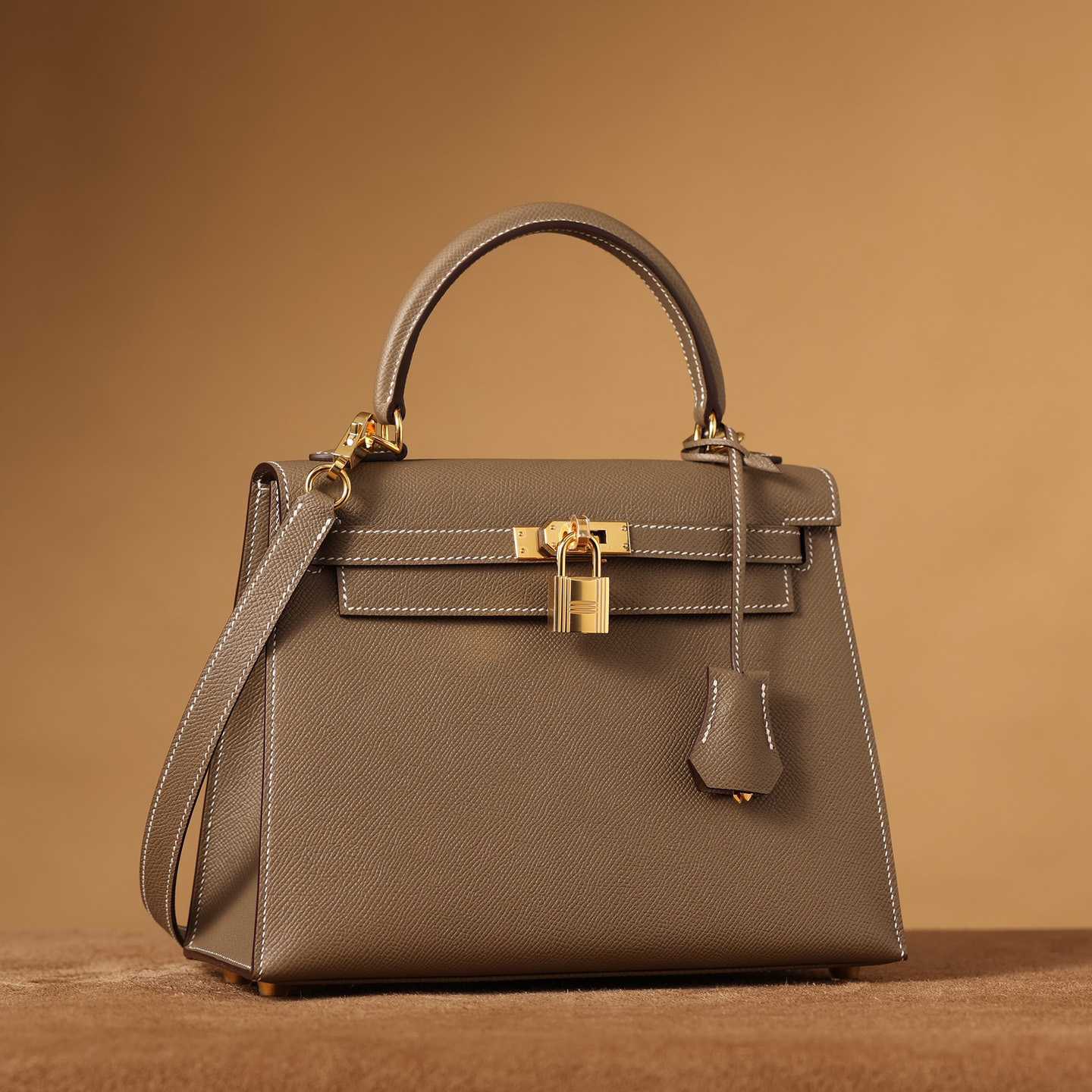 Hermes Kelly 20 Handbag (25*17*7cm) - DesignerGu