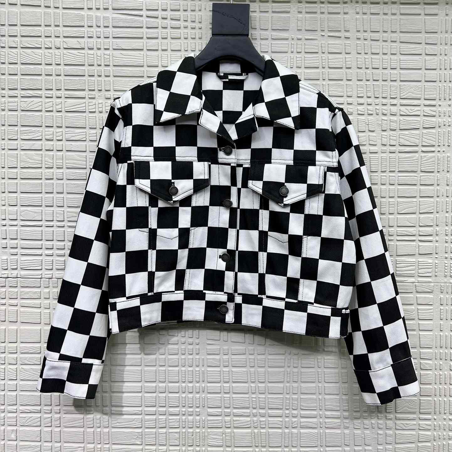 Louis Vuitton Cropped Damier Denim Jacket    1AGAC7 - DesignerGu