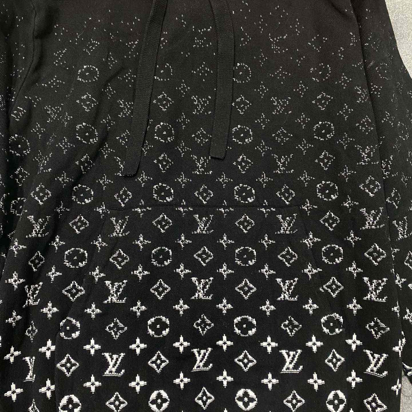 Louis Vuitton Monogram Gradient Hoodie - DesignerGu