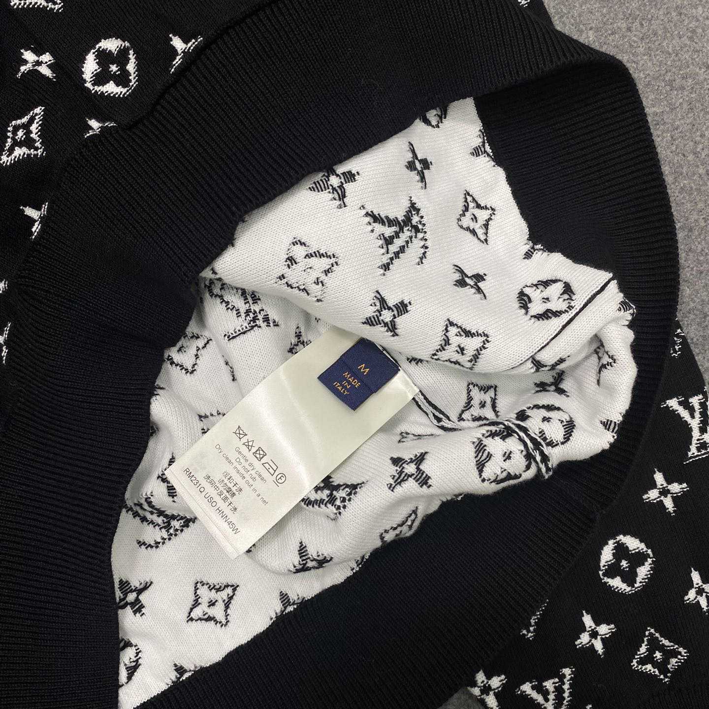 Louis Vuitton Monogram Gradient Hoodie - DesignerGu