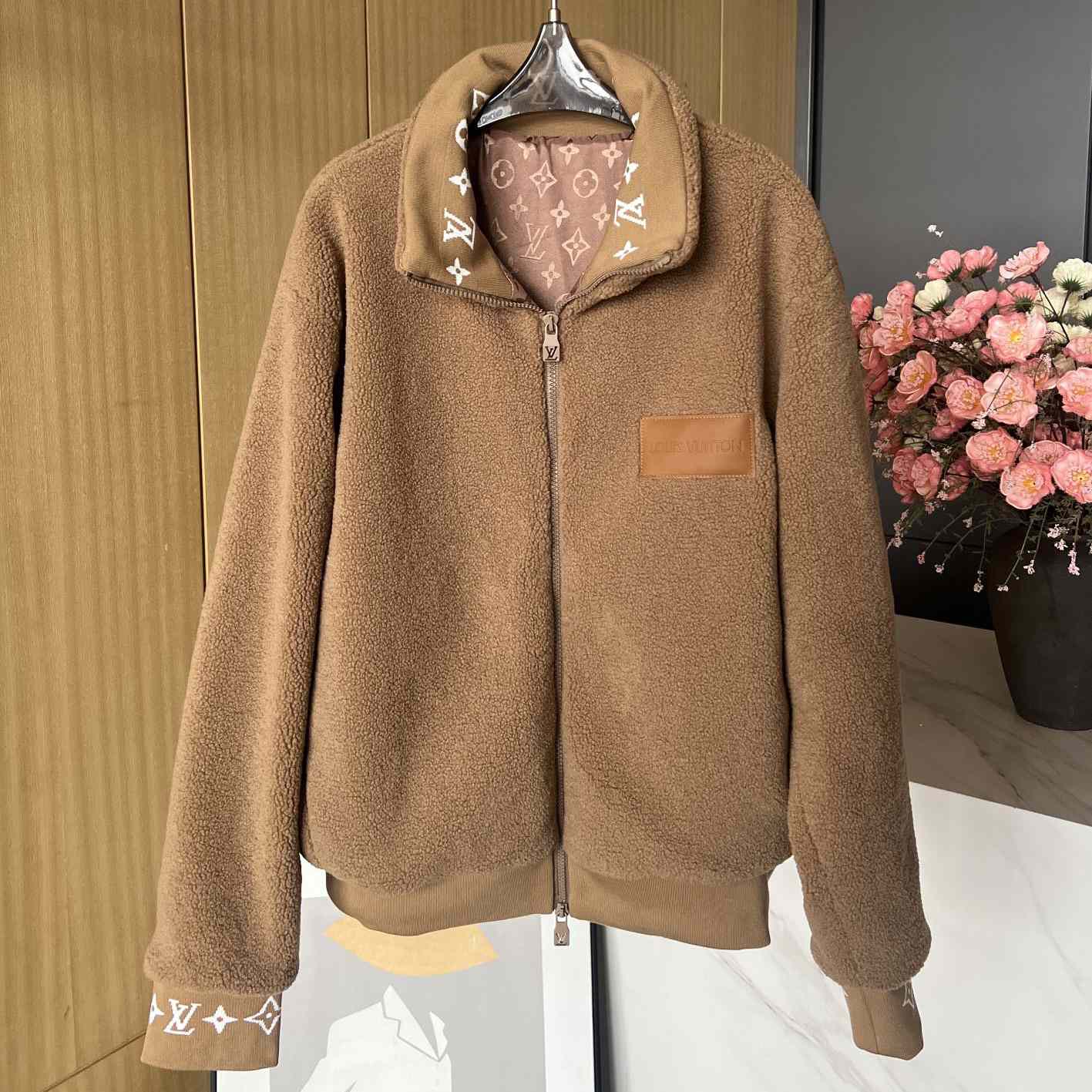 Louis Vuitton Leather Patch Fleece Blouson   1AFXTQ - DesignerGu