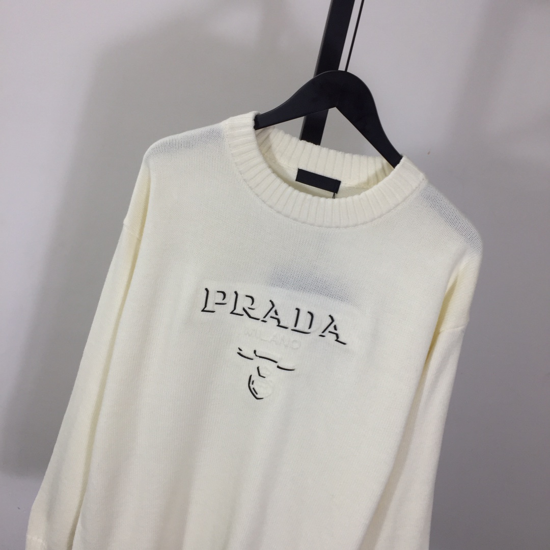 Prada Logo Sweater - DesignerGu