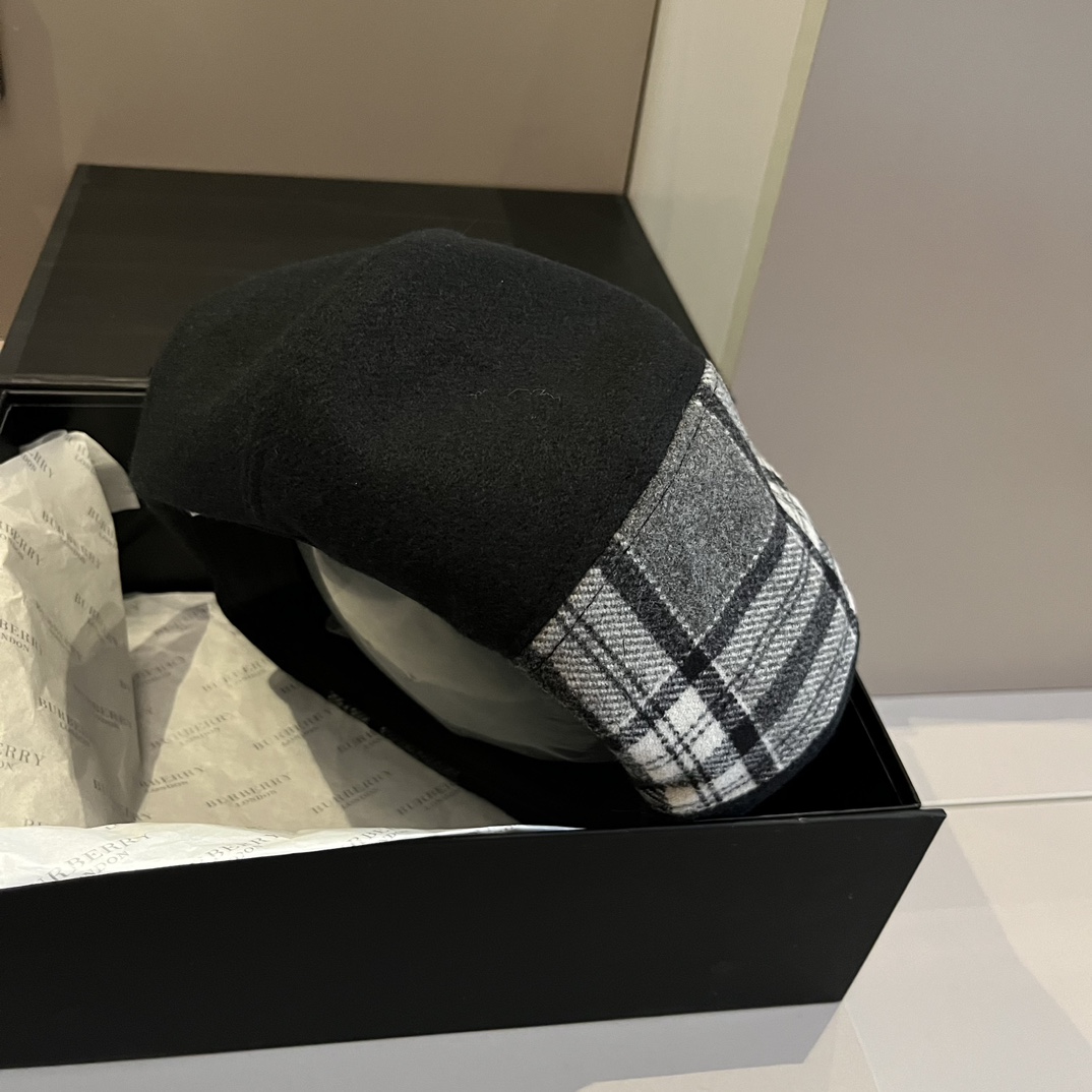 Burberry Beret Hat - DesignerGu