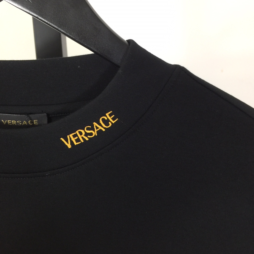 Versace Logo Long Sleeve Tee - DesignerGu