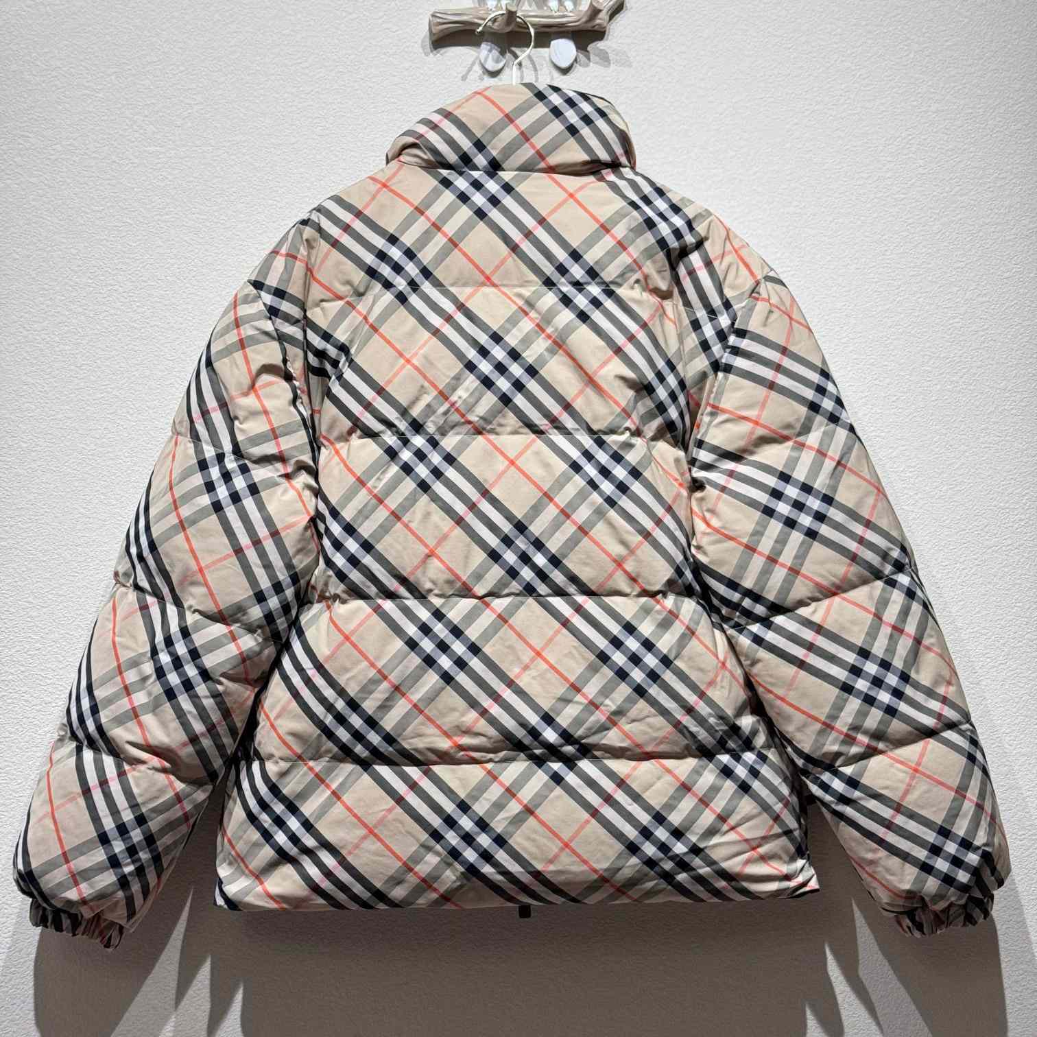 Burberry Reversible Padded Jacket - DesignerGu