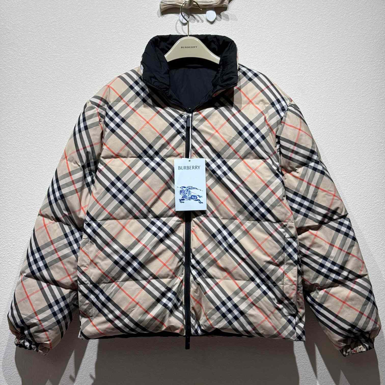 Burberry Reversible Padded Jacket - DesignerGu