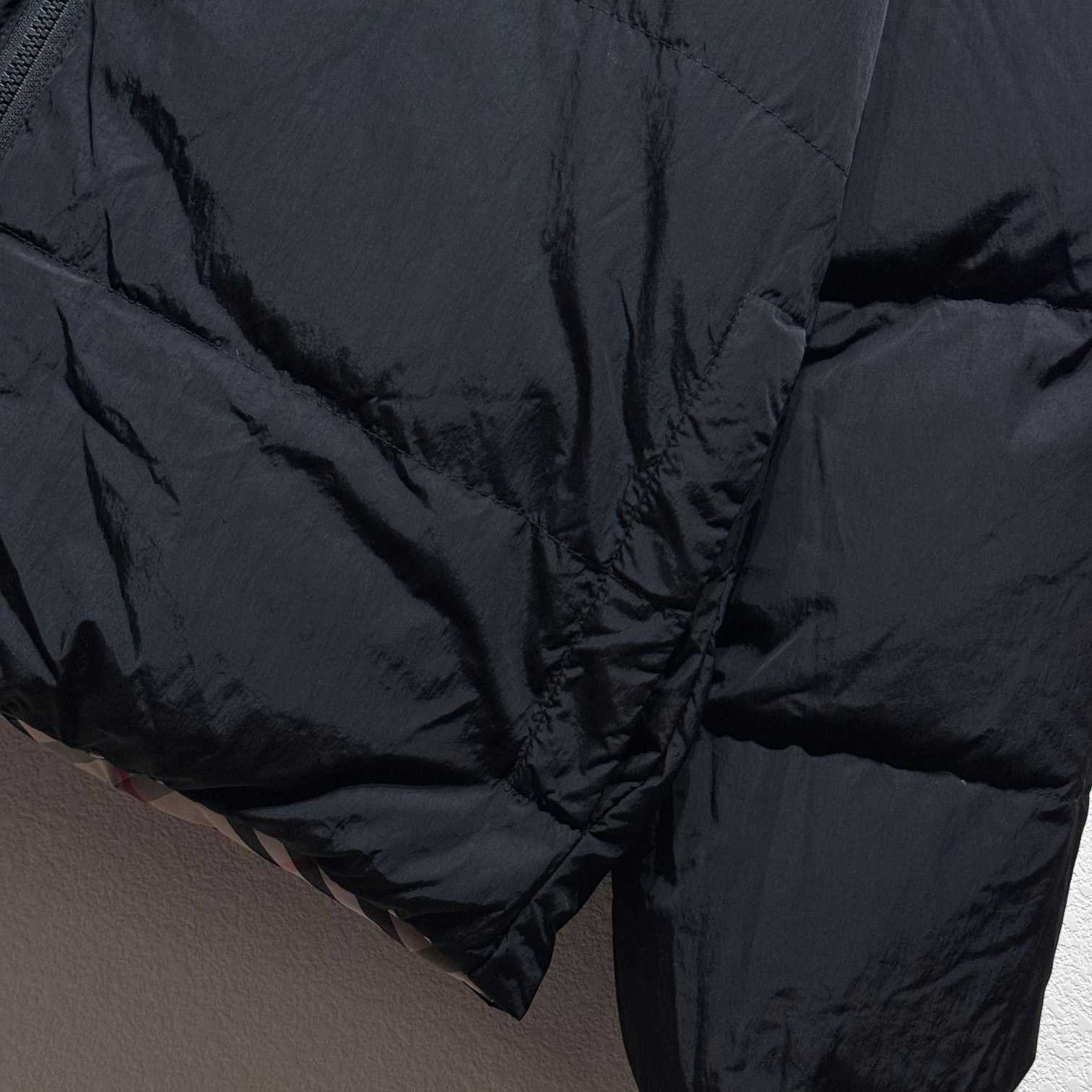 Burberry Reversible Padded Jacket - DesignerGu