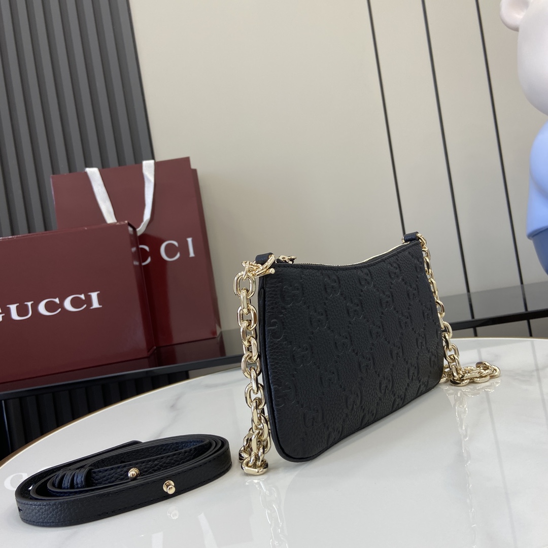 Gucci GG Emblem Super Mini Bag - DesignerGu