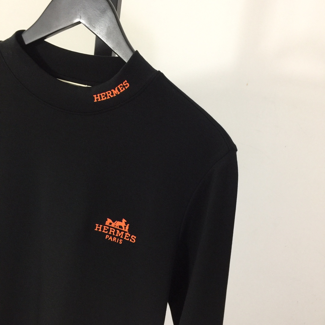 Hermes Logo Long Sleeve Tee - DesignerGu