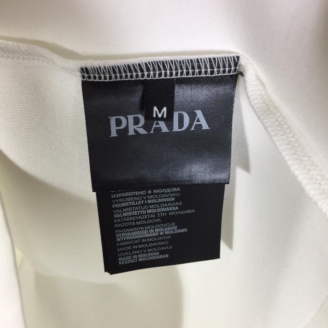 Prada Logo Cotton T-shirt - DesignerGu