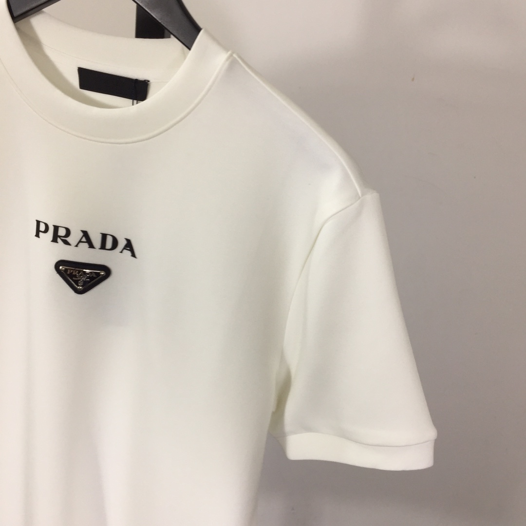 Prada Logo Cotton T-shirt - DesignerGu