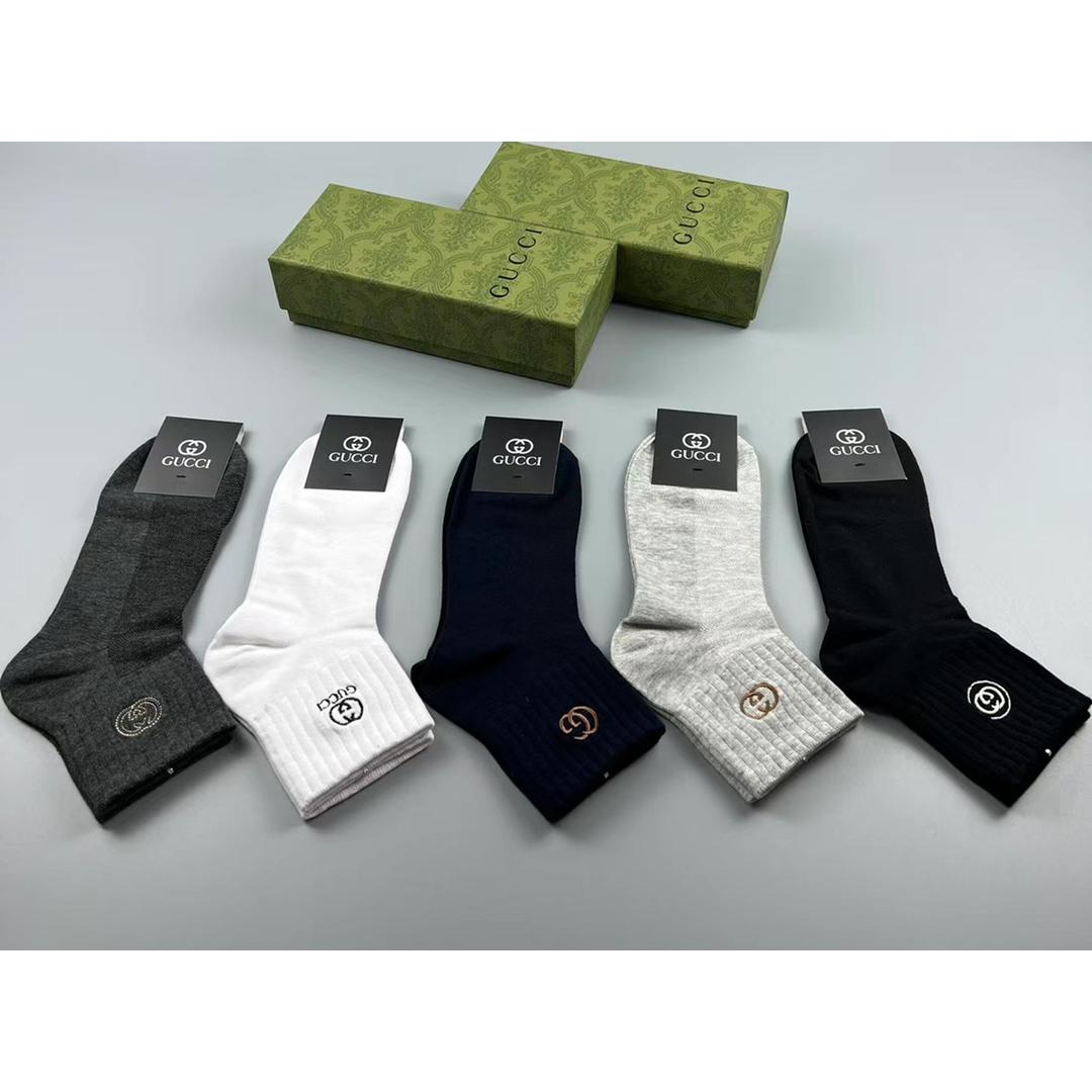 Gucci Socks/Box - DesignerGu