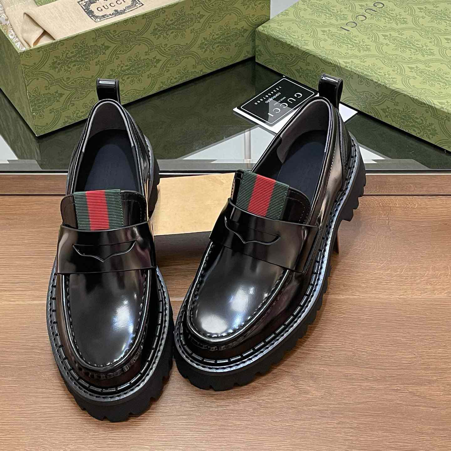 Gucci Women's Loafer With Web - DesignerGu