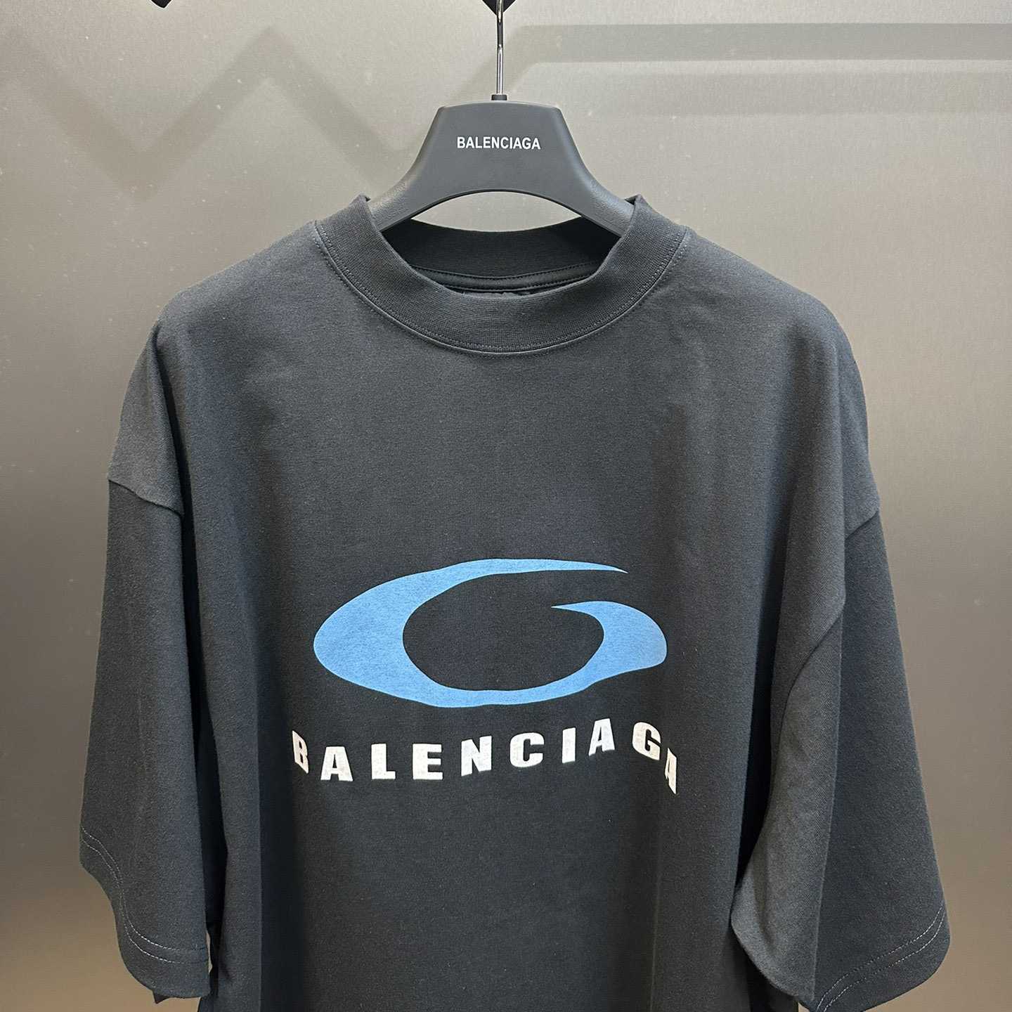 Balenciaga Loop Sports Icon T-Shirt Medium Fit In Washed Black - DesignerGu