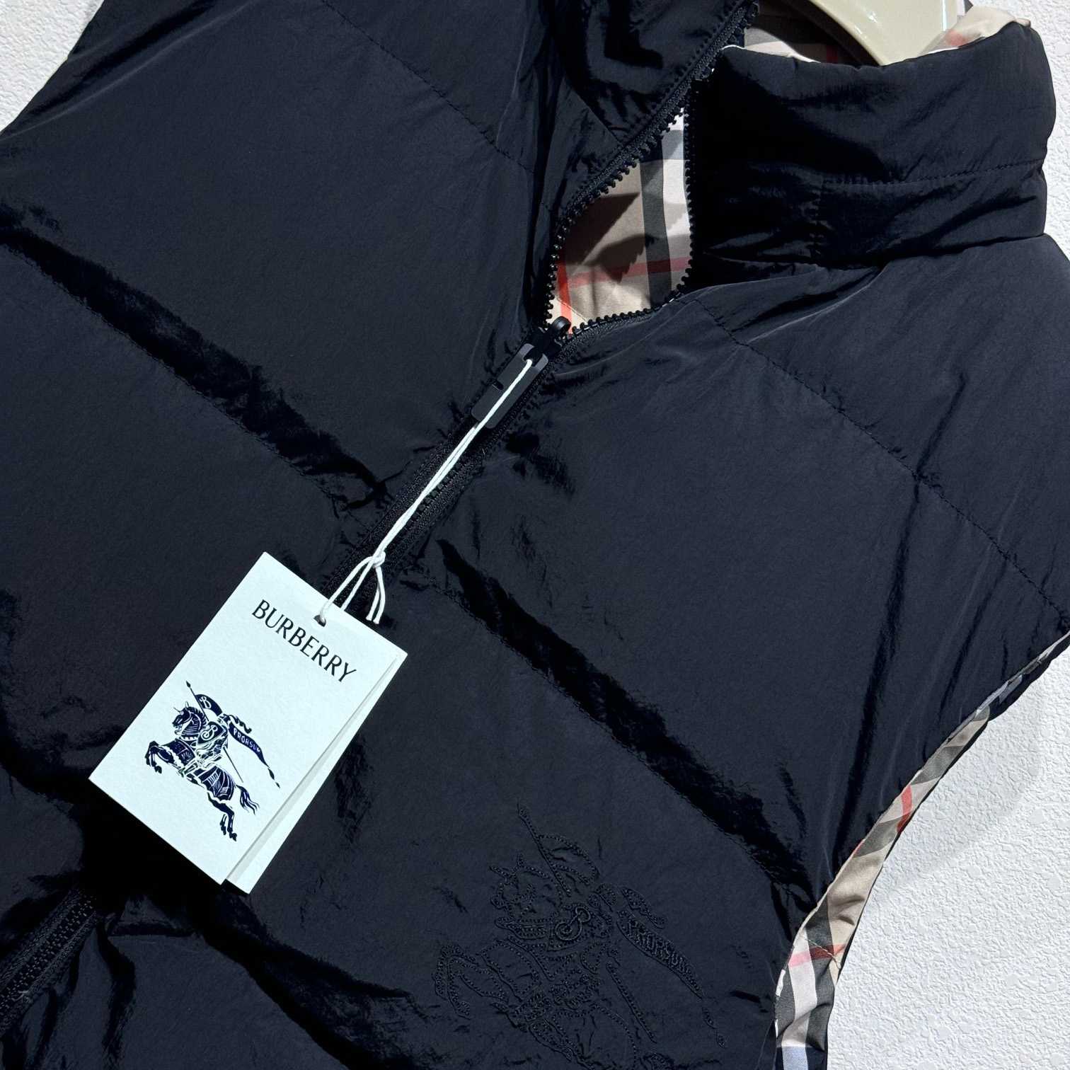 Burberry Reversible Padded Vest - DesignerGu